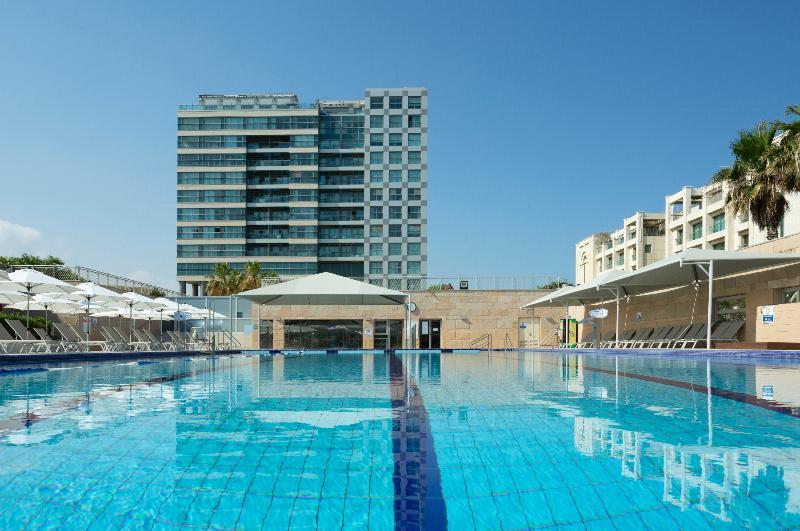 Aparthotel Okeanos On The Beach Herzelia Esterno foto